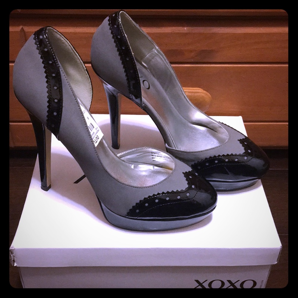 XOXO Vintage style heels